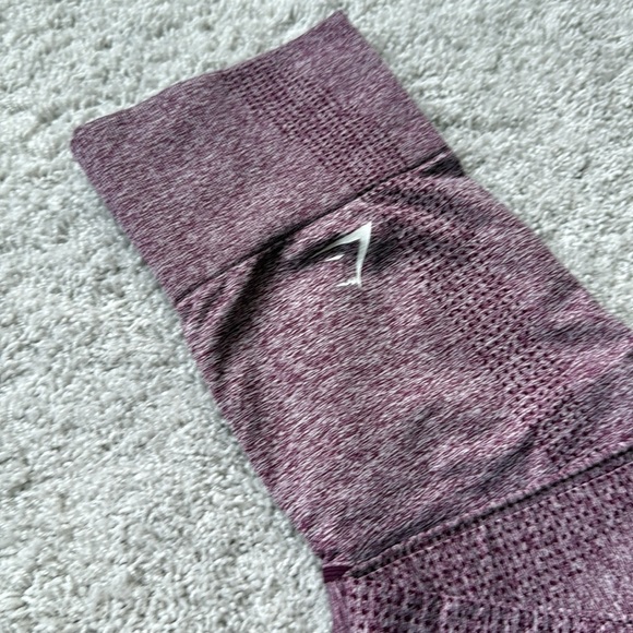 Gymshark Women's Purple Leggings - Picture 2 of 5